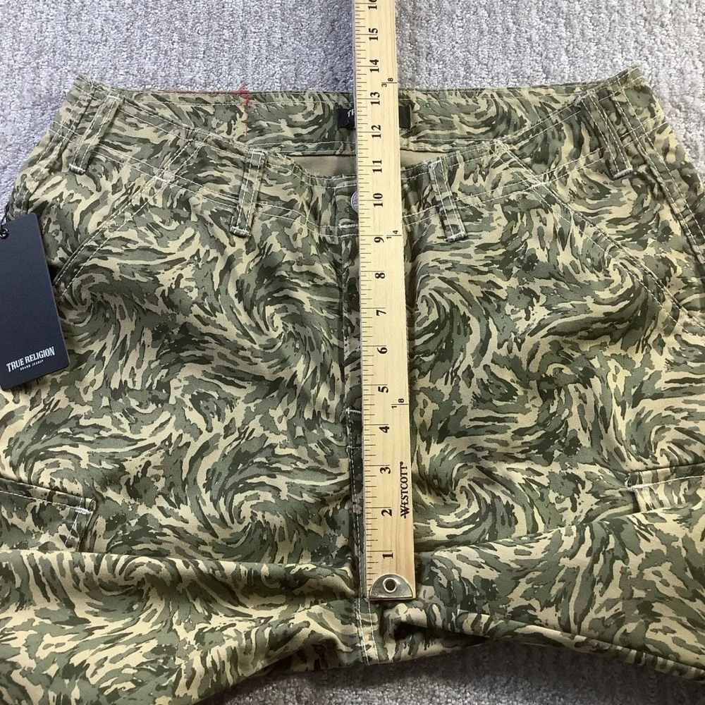 True Religion Mens Abstract Camo Cargo Pants Green Swirl Size 30 x 32 NWT